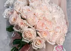 Купить Букет из 35 пионовидных роз Вайт Охара в Санкт-Петербурге с бесплатной доставкой: цена, фото, описание