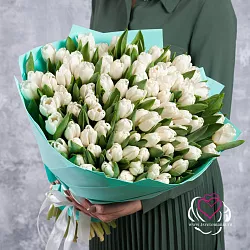 Купить Букет 101 белый тюльпан в Санкт-Петербурге с бесплатной доставкой: цена, фото, описание