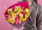 Купить Букет «19 кустовых роз микс» (Кения) в  с бесплатной доставкой: цена, фото, описание