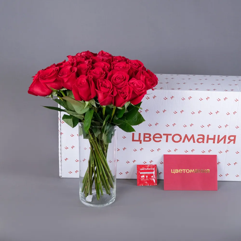 Охапка красных роз