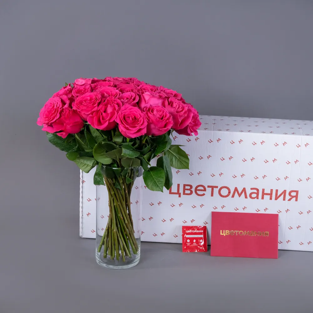 Охапка розовых роз