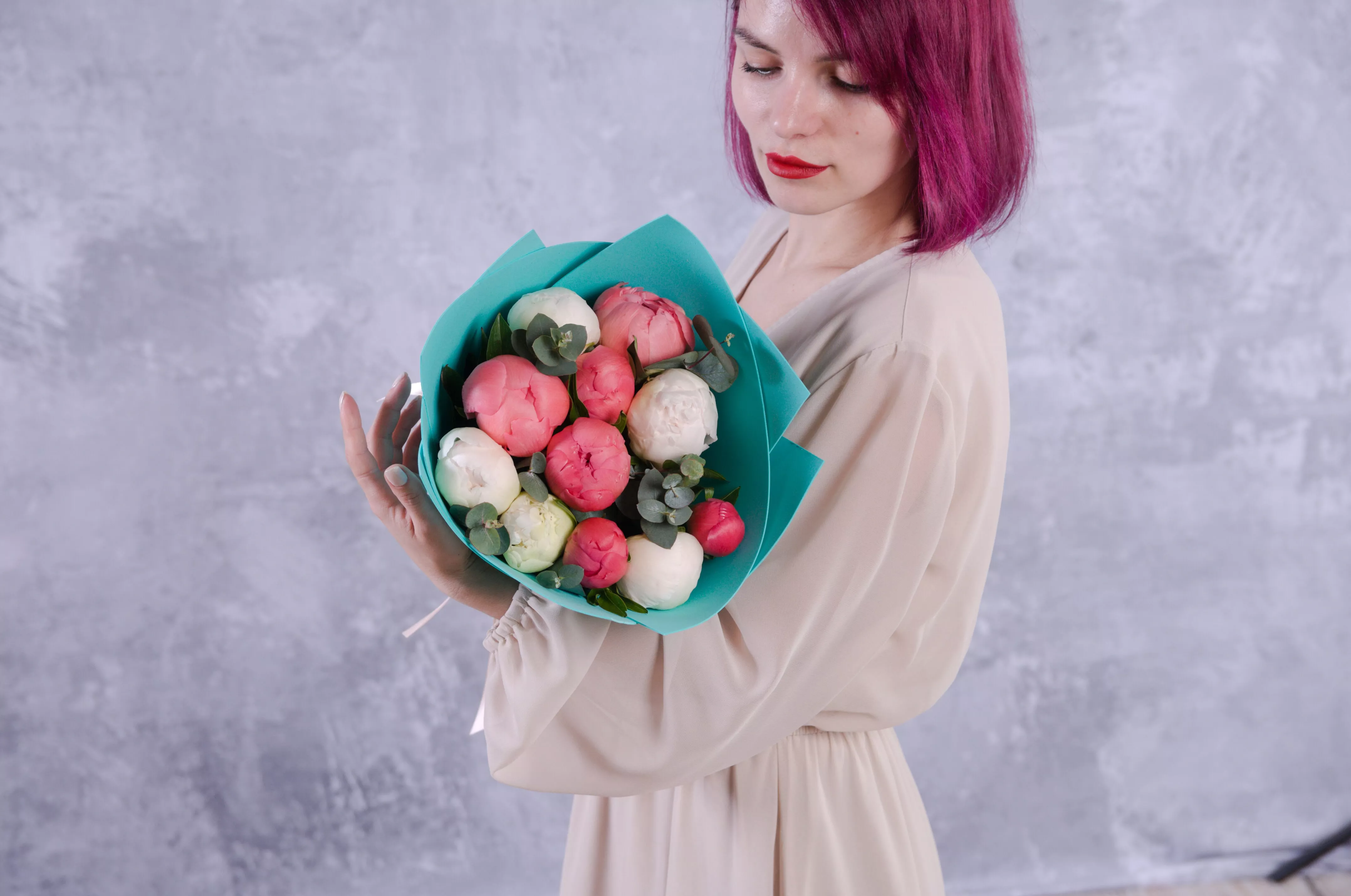 Какого цвета бывают пионы, и что означает оттенок букета?