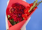 Купить Букет из гладиолусов и георгинов в  с бесплатной доставкой: цена, фото, описание