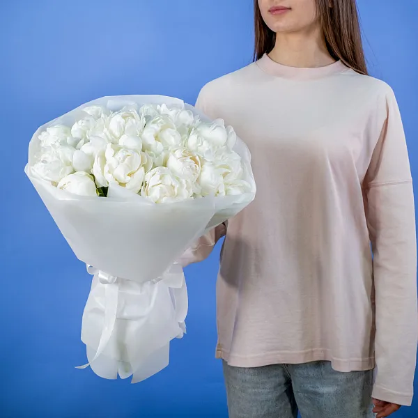 Купить Букет из 20 белых пионов (Премиум) в  с бесплатной доставкой: цена, фото, описание
