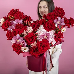 Купить Композиция «В самое сердце» в  с бесплатной доставкой: цена, фото, описание