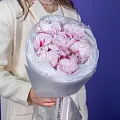 Букет из 7 розовых пионов (Премиум)