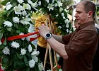 Купить Венок из живых цветов в  с бесплатной доставкой: цена, фото, описание
