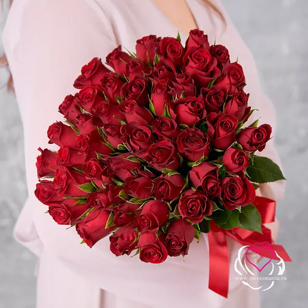 Купить Букет «51 красная кенийская роза» в  с бесплатной доставкой: цена, фото, описание