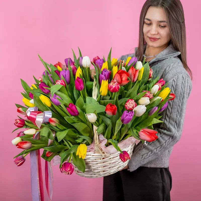 Корзина 101 тюльпан микс
