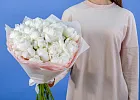 Купить Букет из 21 белого пиона (Премиум) в  с бесплатной доставкой: цена, фото, описание