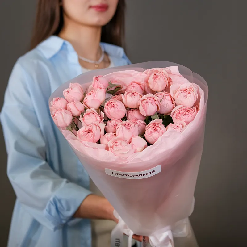 Букет из 5 кустовых роз Джульетта