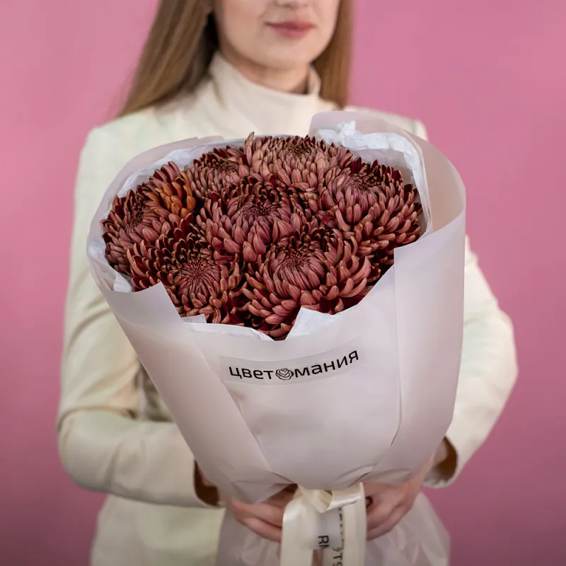 Букет из 7 хризантем Бигуди