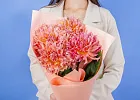 Купить Букет из оранжевых георгинов в  с бесплатной доставкой: цена, фото, описание