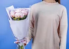 Купить Букет из 6 розовых пионов (Премиум) в  с бесплатной доставкой: цена, фото, описание
