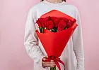 Купить Букет из 17 красных роз 50 см (Эквадор) в  с бесплатной доставкой: цена, фото, описание