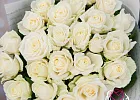 Купить Букет из 25 белых роз 60 см (Россия) в  с бесплатной доставкой: цена, фото, описание