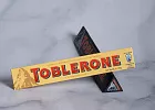 Купить Конфеты Toblerone (швейцарский шоколад) 100 г в ассортименте в Санкт-Петербурге с бесплатной доставкой: цена, фото, описание