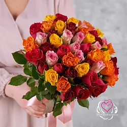 Купить Букет «51 кенийская роза микс» в Санкт-Петербурге с бесплатной доставкой: цена, фото, описание