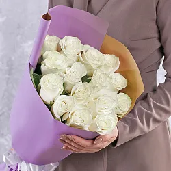 Купить Букет из 15 белых роз 60-70 см (Эквадор) в  с бесплатной доставкой: цена, фото, описание