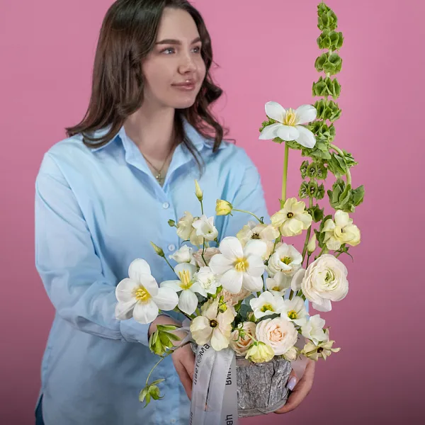 Купить Композиция «Весенняя мелодия» в  с бесплатной доставкой: цена, фото, описание
