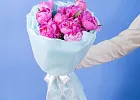 Купить Букет из 15 малиновых пионов (Премиум) в  с бесплатной доставкой: цена, фото, описание