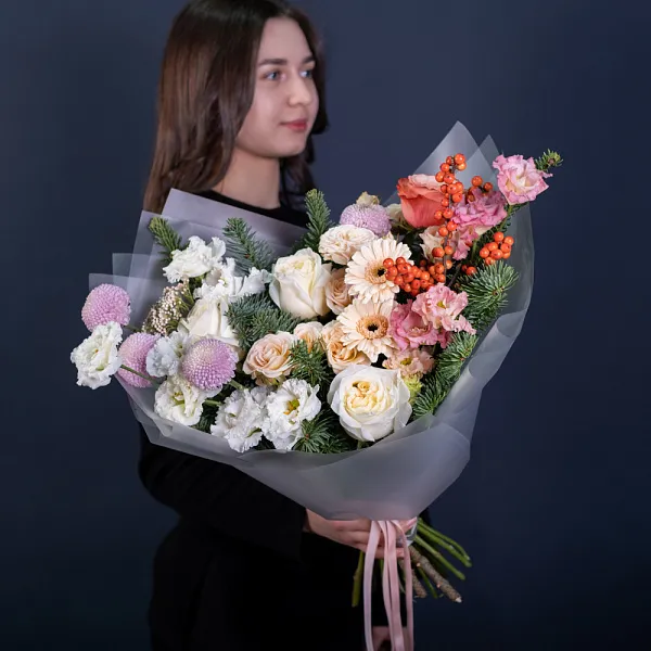 Купить Букет «Зимняя свежесть» в  с бесплатной доставкой: цена, фото, описание