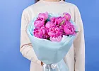 Купить Букет из 15 малиновых пионов (Премиум) в  с бесплатной доставкой: цена, фото, описание