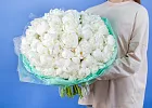 Купить Букет из 50 белых пионов (Премиум) в  с бесплатной доставкой: цена, фото, описание