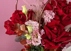 Купить Композиция в сумочке «Чувственный поцелуй» в  с бесплатной доставкой: цена, фото, описание