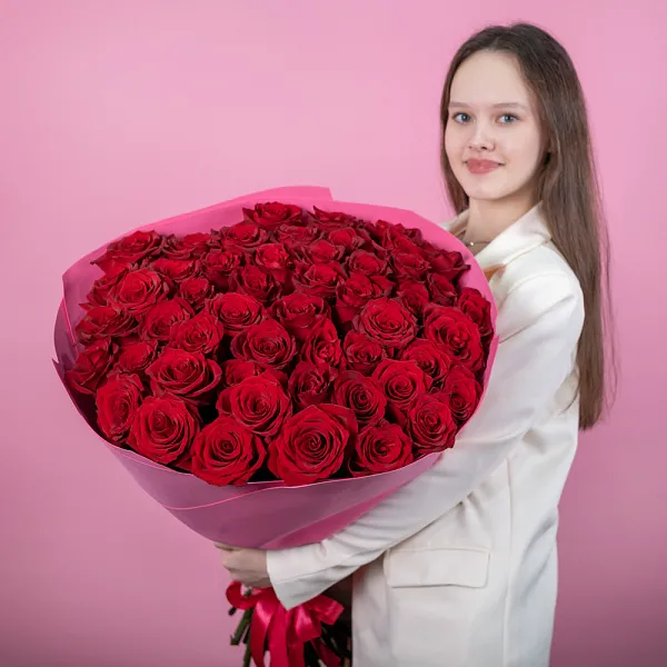 Купить Букет из 51 красной розы 60-70 см (Эквадор) в  с бесплатной доставкой: цена, фото, описание