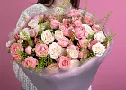 Купить Букет из нежных кустовых роз и тиласпии в  с бесплатной доставкой: цена, фото, описание