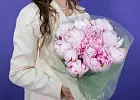 Купить Букет из 11 розовых пионов (Премиум) в  с бесплатной доставкой: цена, фото, описание