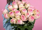 Купить Роза Эсперанс 70 см (Эквадор) поштучно в  с бесплатной доставкой: цена, фото, описание