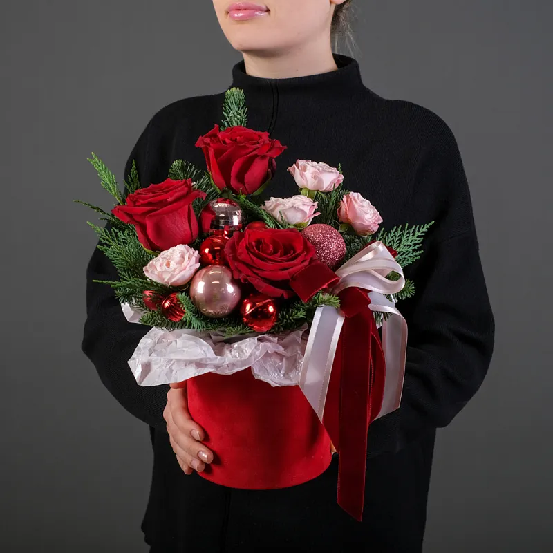 Композиция «Зимняя вишня»