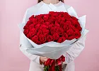 Купить Букет из 60 красных роз 50 см (Эквадор) в  с бесплатной доставкой: цена, фото, описание