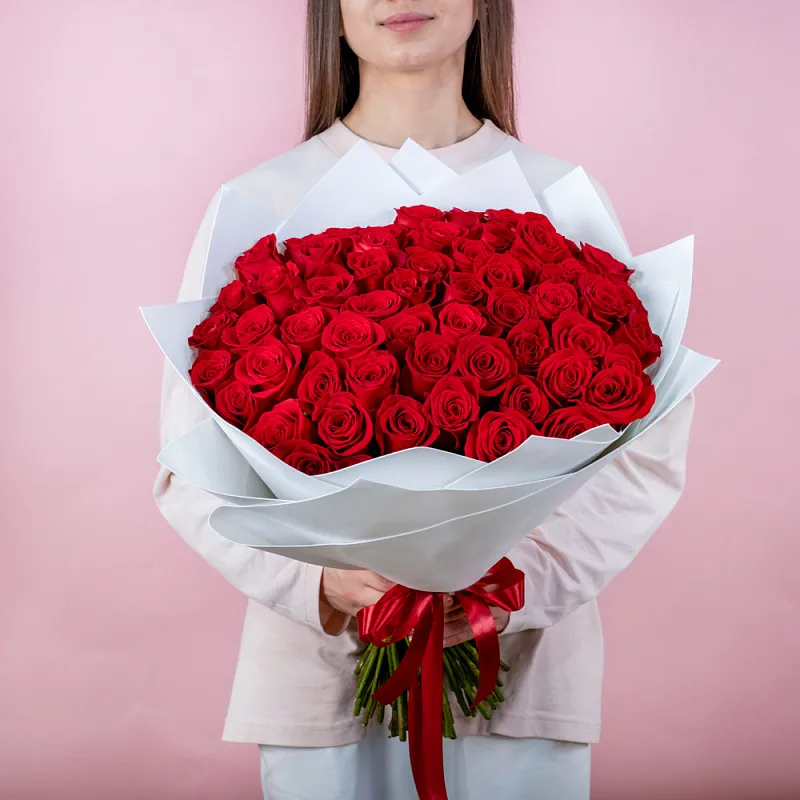 Букет из 60 красных роз 50 см (Эквадор)