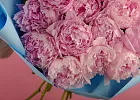 Купить Букет из 35 розовых пионов (Стандарт) в  с бесплатной доставкой: цена, фото, описание