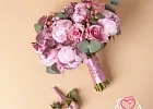 Купить Свадебный букет из пионов, роз и астранции в  с бесплатной доставкой: цена, фото, описание