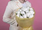 Купить Букет из 15 белых пионов (Премиум) в  с бесплатной доставкой: цена, фото, описание