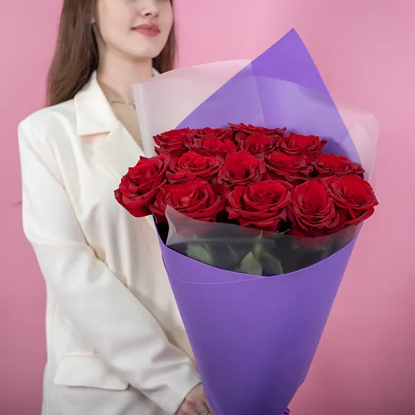 Купить Букет из 15 красных роз 60-70 см (Эквадор) в  с бесплатной доставкой: цена, фото, описание