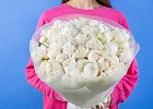 Купить Букет из 35 белых пионов (Премиум) в  с бесплатной доставкой: цена, фото, описание