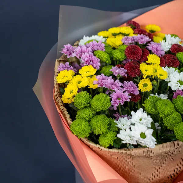 Купить Букет из 21 хризантемы сантини микс в  с бесплатной доставкой: цена, фото, описание