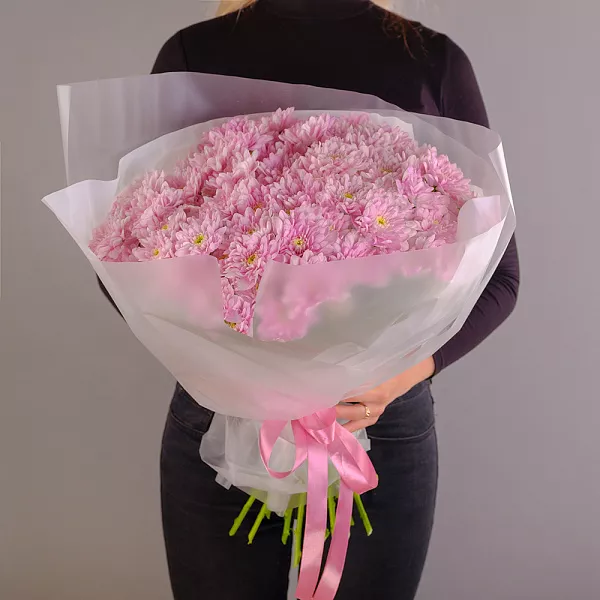 Купить Букет из 15 розовых кустовых хризантем в  с бесплатной доставкой: цена, фото, описание