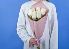 Купить Букет из 6 белых роз 50 см (Эквадор) в  с бесплатной доставкой: цена, фото, описание