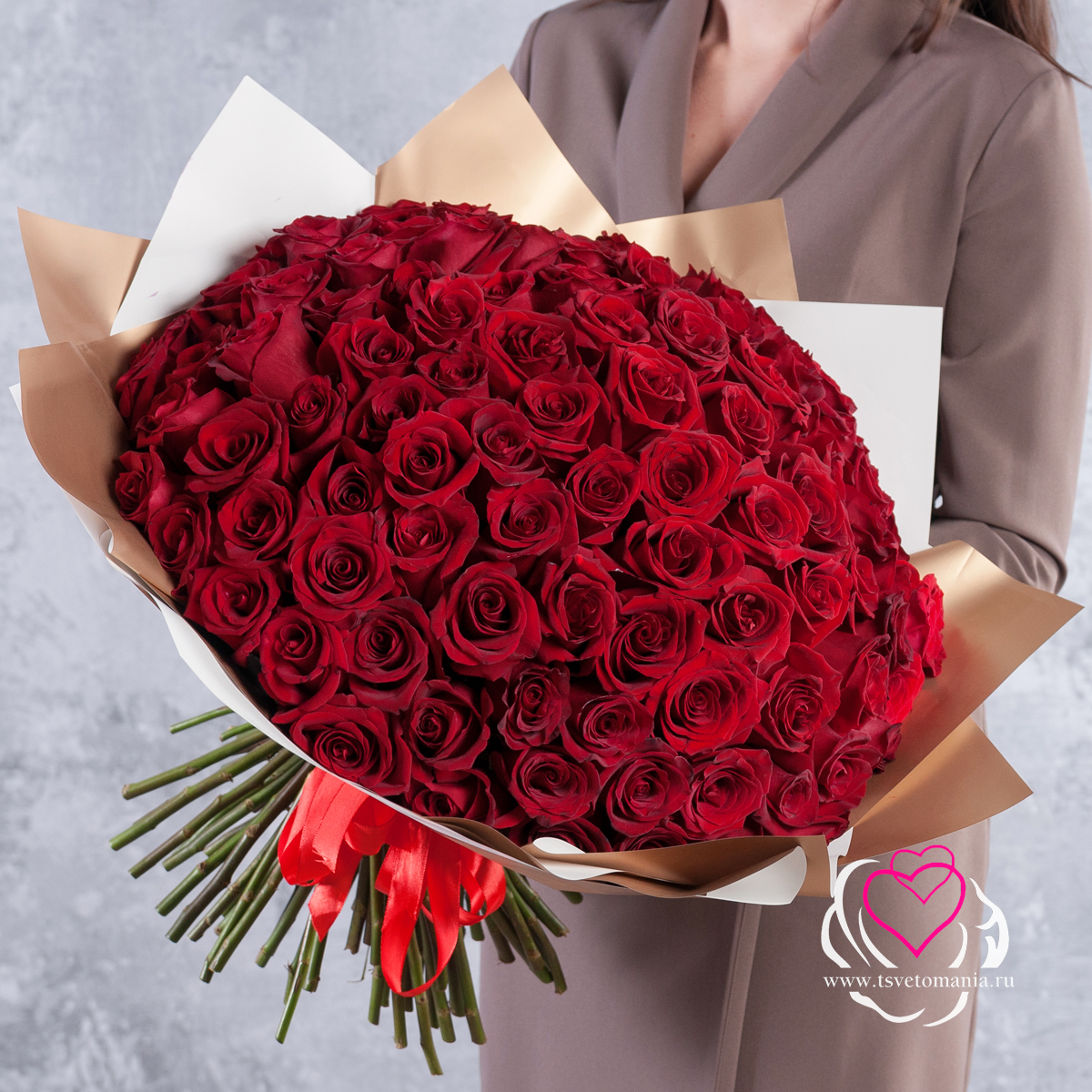 Букет из 101 красной розы 40-50 см (Эквадор)