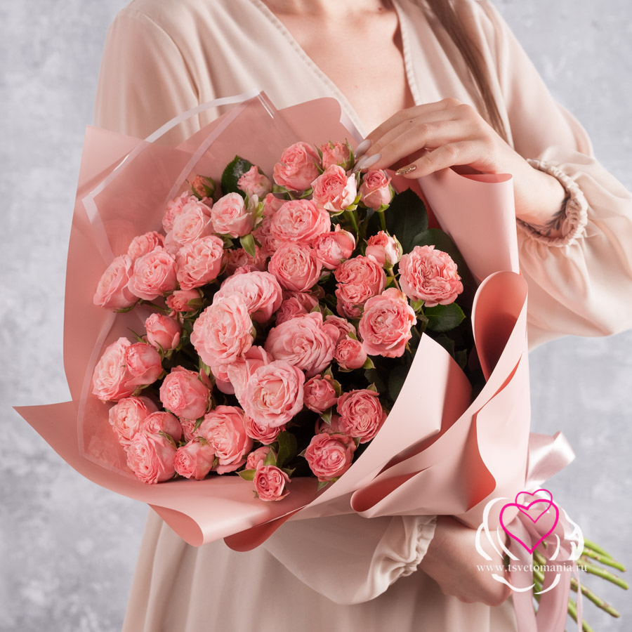кустовая роза мадам бомбастик Букет из 15 роз Мадам Бомбастик