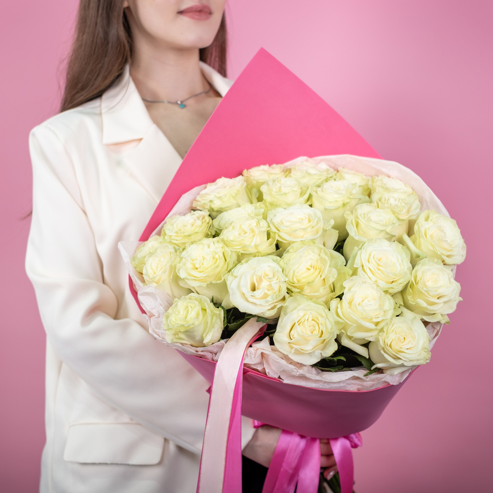 Букет из 25 белых роз 40-50 см (Эквадор)