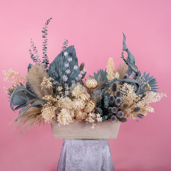 Купить Композиция из сухоцветов для интерьера «Вдохновение» в  с бесплатной доставкой: цена, фото, описание