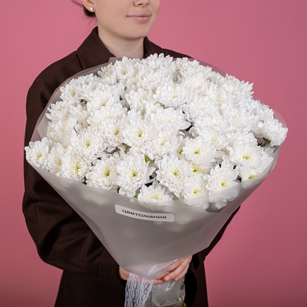 Купить Букет из 15 белых кустовых хризантем в  с бесплатной доставкой: цена, фото, описание