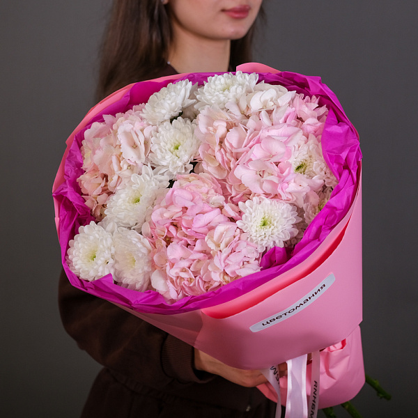 Купить Букет «Лёгкое прикосновение» в  с бесплатной доставкой: цена, фото, описание